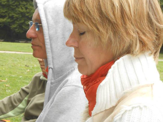 016-meditators