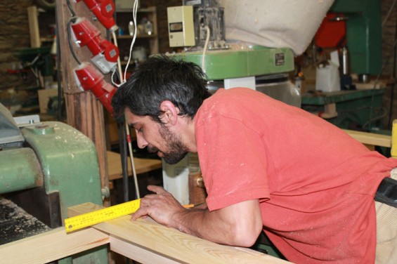 Almasta at work/play