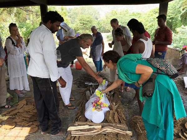 090 Bharat-on-pyre-3