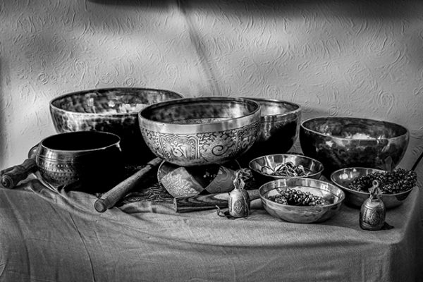 Tibetan-bell-meditation-b-w