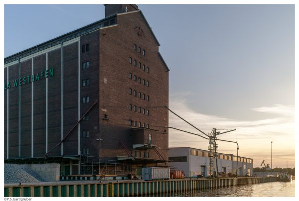 030 Westhafen