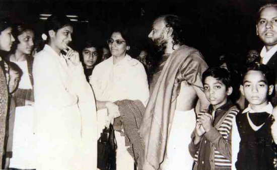 Osho with devotees