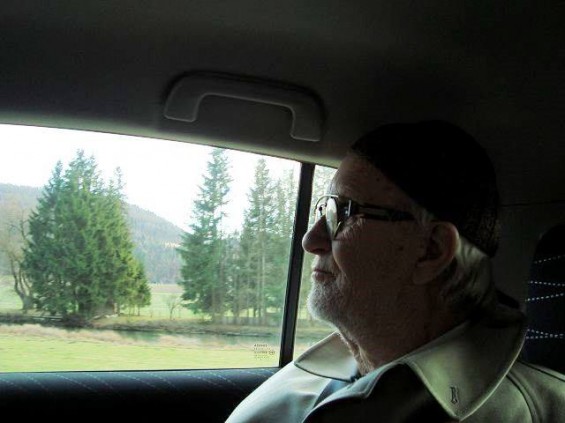 Madir in car