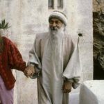 Osho Nirvano Uruguay Feat