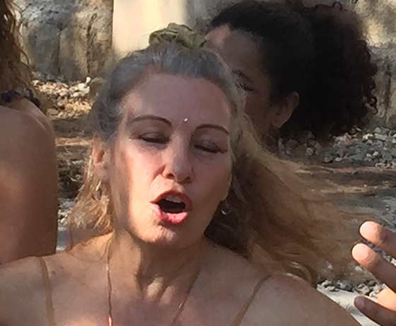 Sarita singing