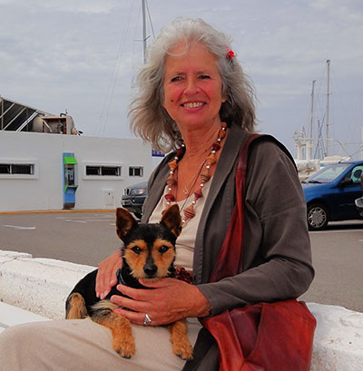 Nishta-with-dog