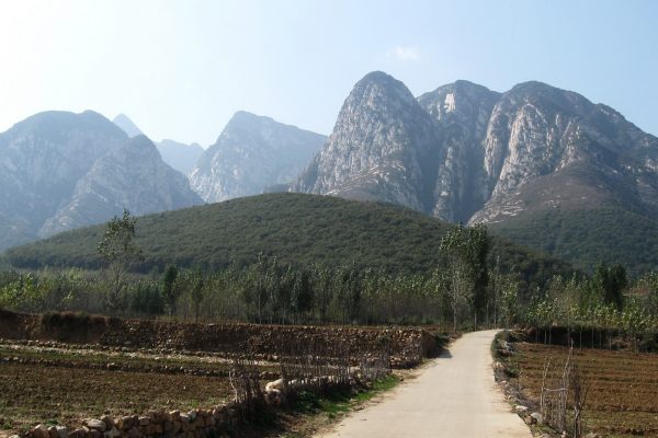 Road to Daxiangou Village