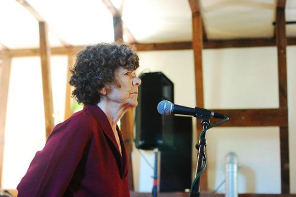 070 priya-2011-mic