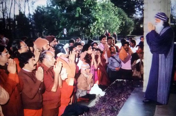 Moksha greeting Osho, third from left