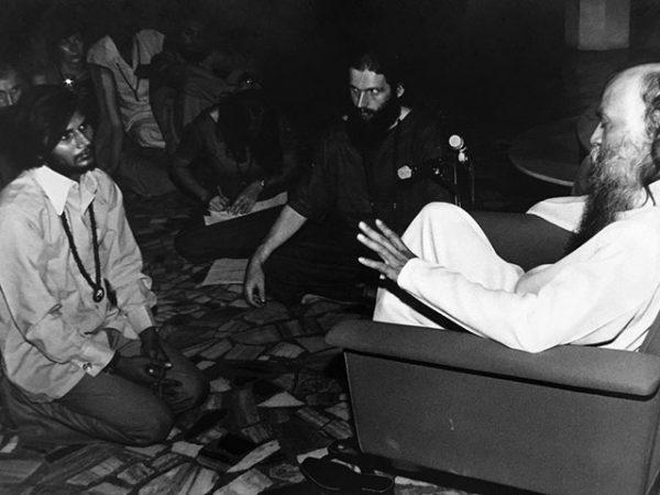 Satish-in-darshan