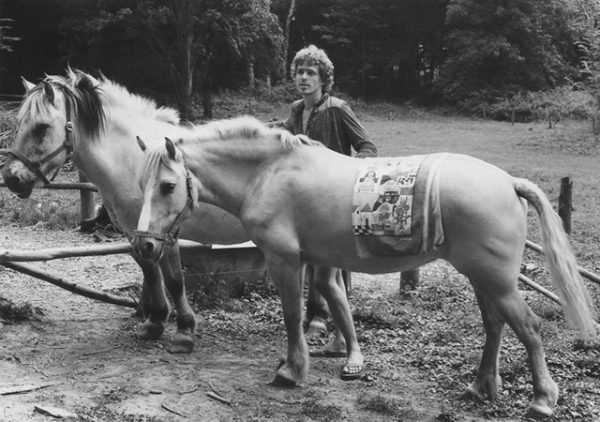 050 Wajid-with-horse