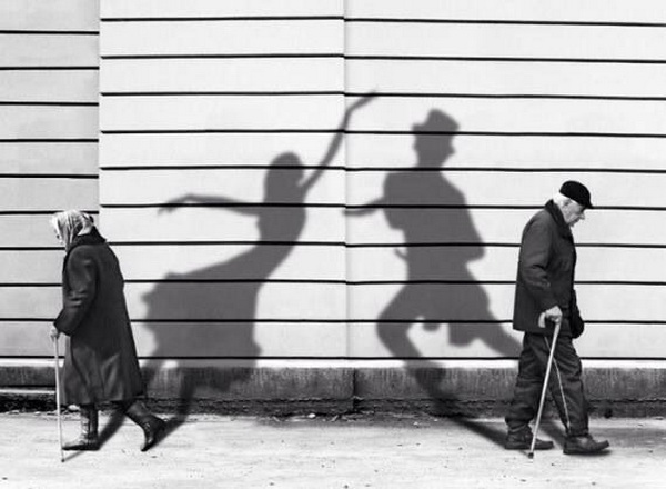 Couple and shadows
