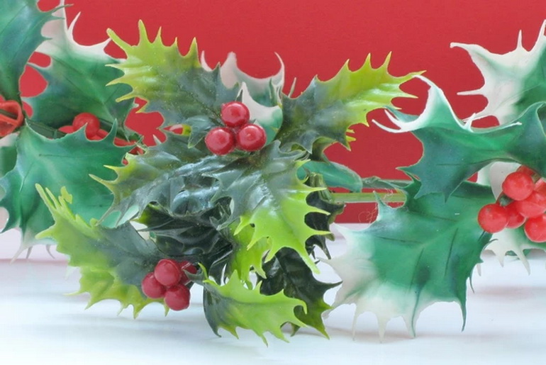 Plastic Holly