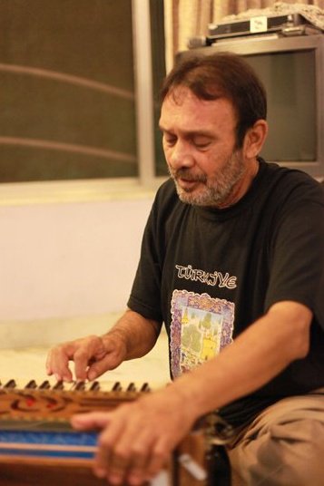 055 at Premgeet 2011