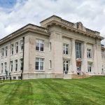 Clay_County_Courthouse_in_Louisville_