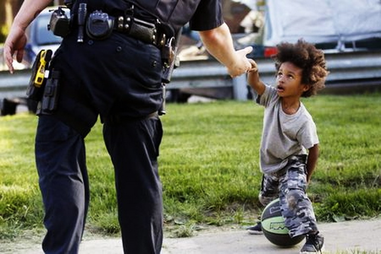 Little boy and policeman
