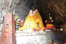 Statue of Bodhidharma inside the Cave