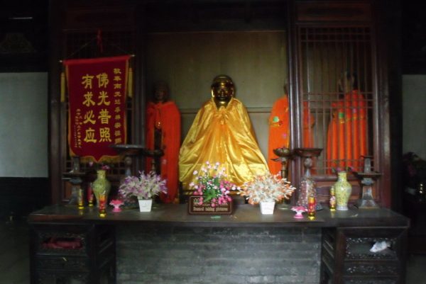 Bodhidharma's statue in Hall