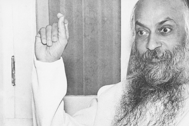Osho darshan Pune 1