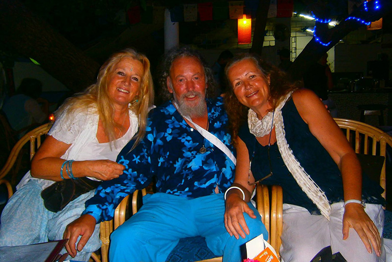 Nirdosh with Shambavi and Archa