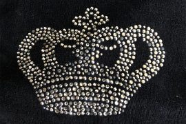 Crown on trousers