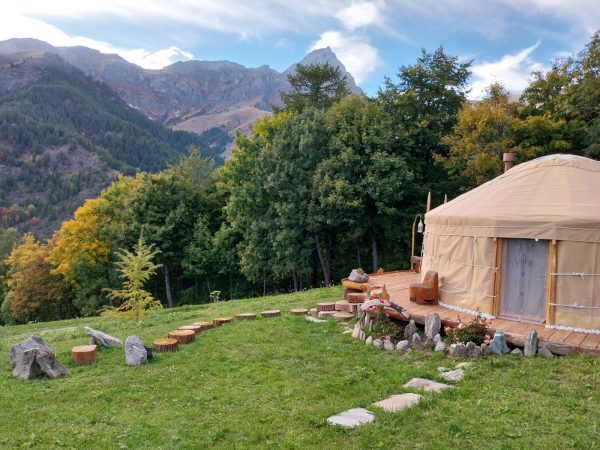 Osho Mokurai, Italy
