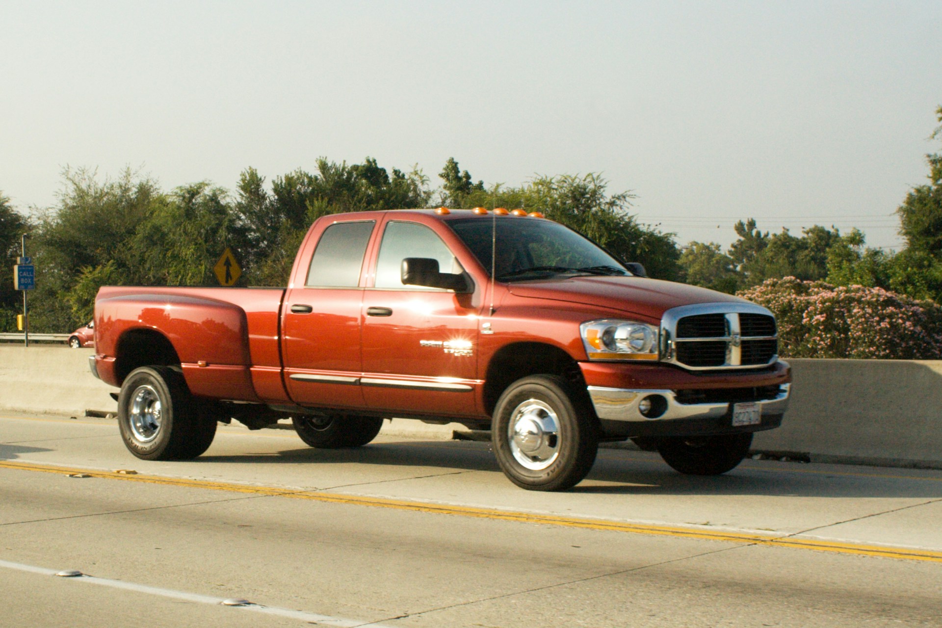 Pick-up truck