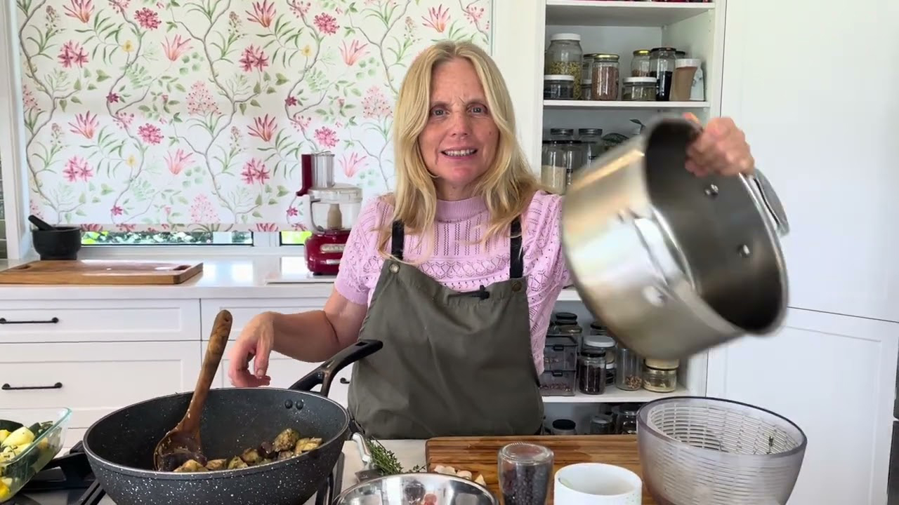 Veet Karen cooking