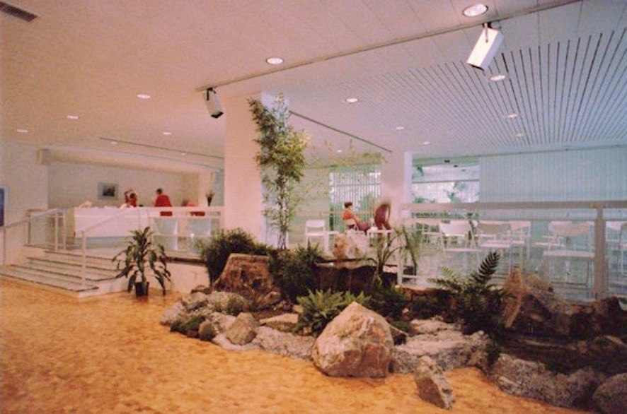 Rajneesh Institut, interior