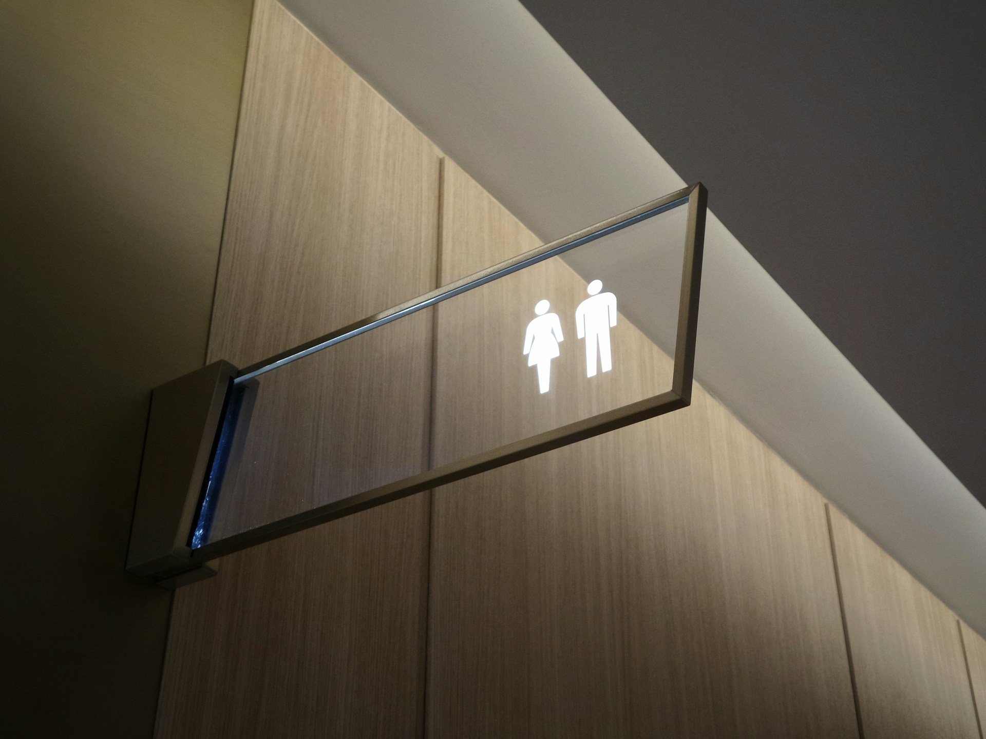 Toilet sign